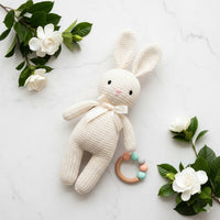 KUSCHELHASE MIT SCHNULLERBAND